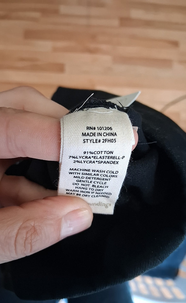 Size M SOFT SURROUNDINGS Black Pants