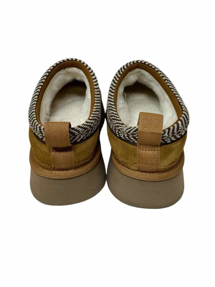 Shoe Size 9 KOOLABURRA Brown Slippers