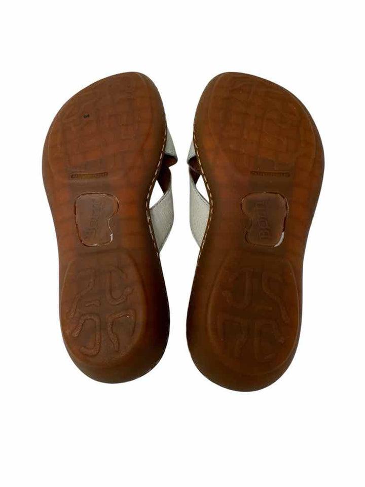 Shoe Size 6 Born Tan Leather Sandals