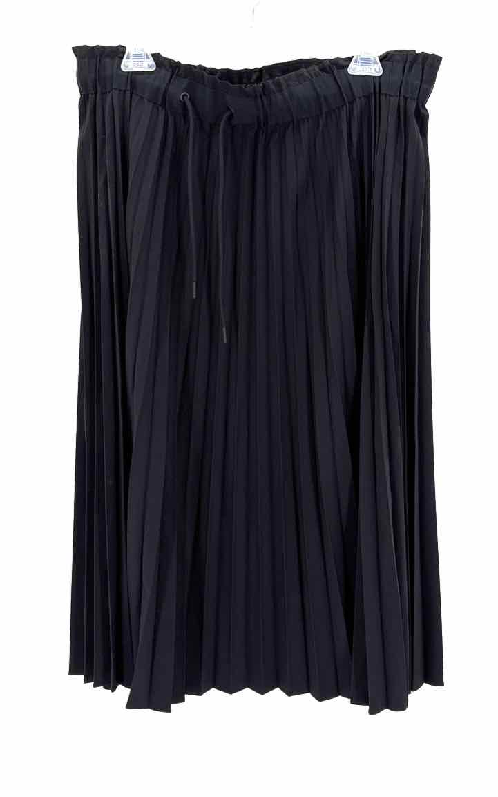 Size L Athleta Black Skirt
