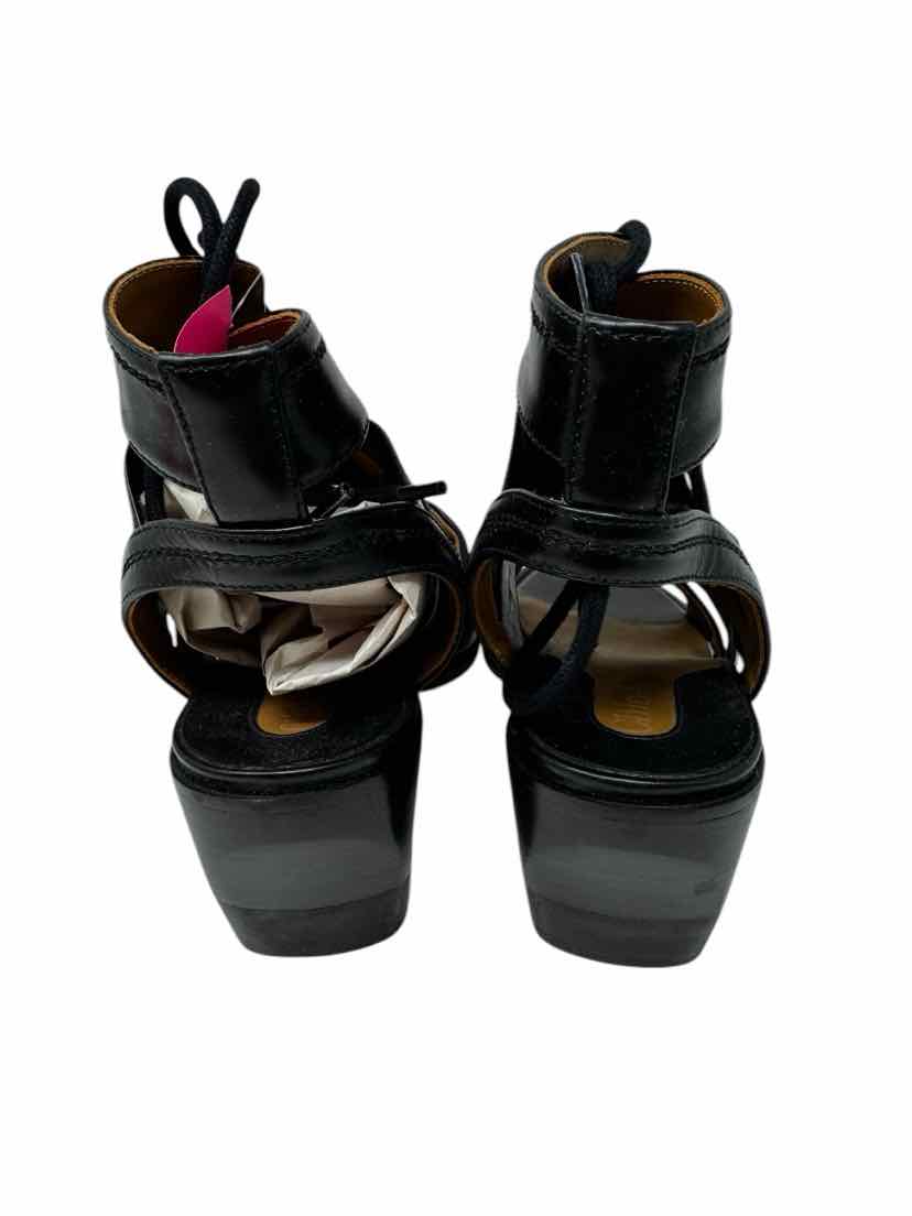 Shoe Size 40 Chloe Black Leather Sandals