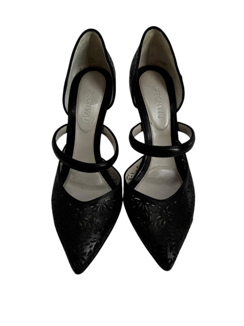 Shoe Size 35 Black Leather Pumps
