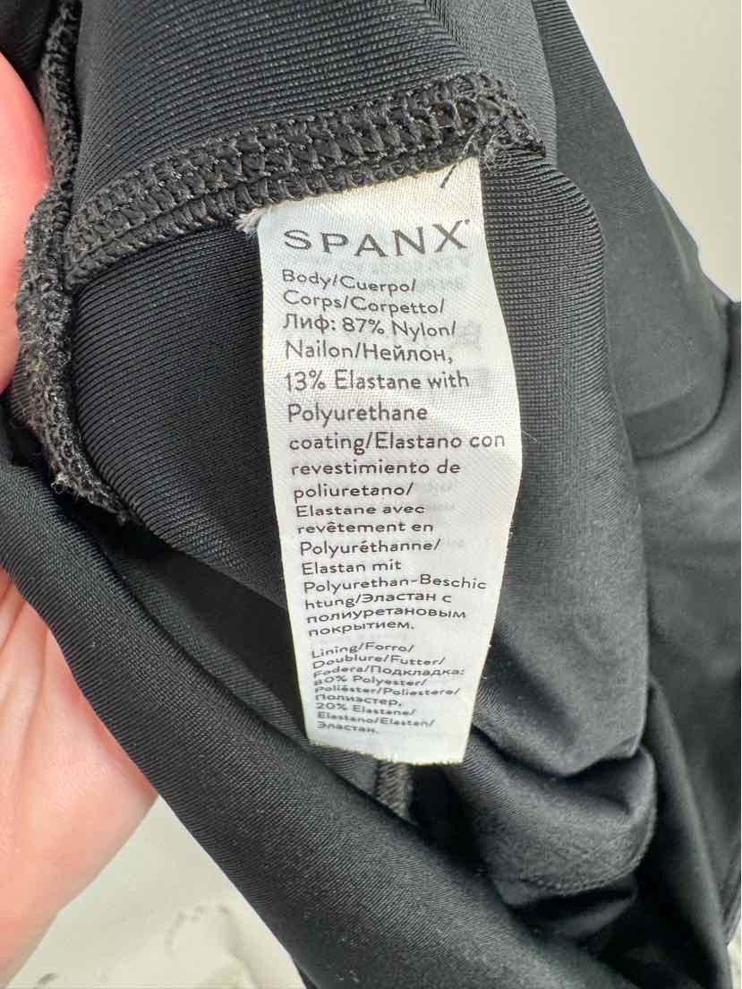 Size M SPANX Gray Pants