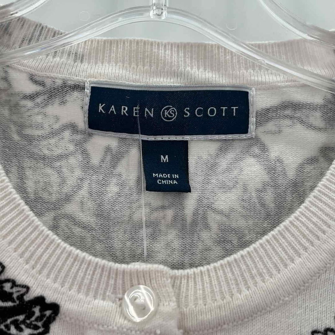Size M Karen Scott White Sweater