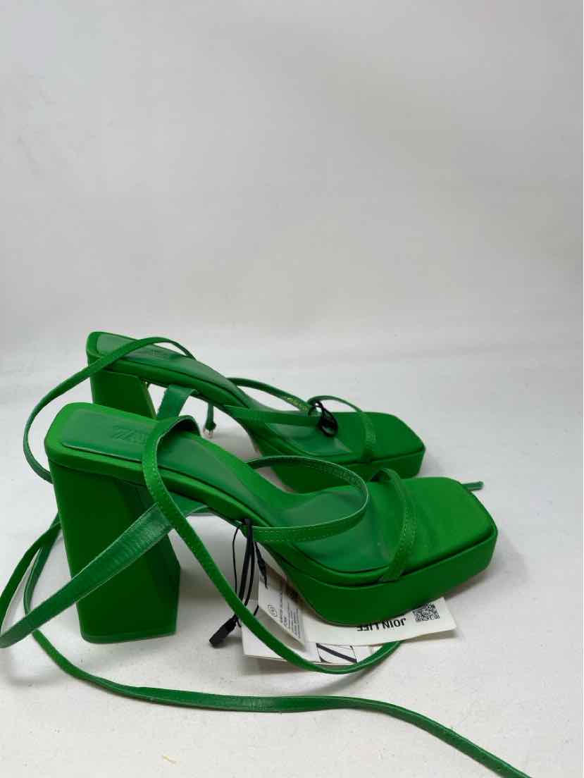 Shoe Size 42 ZARA Green Sandals