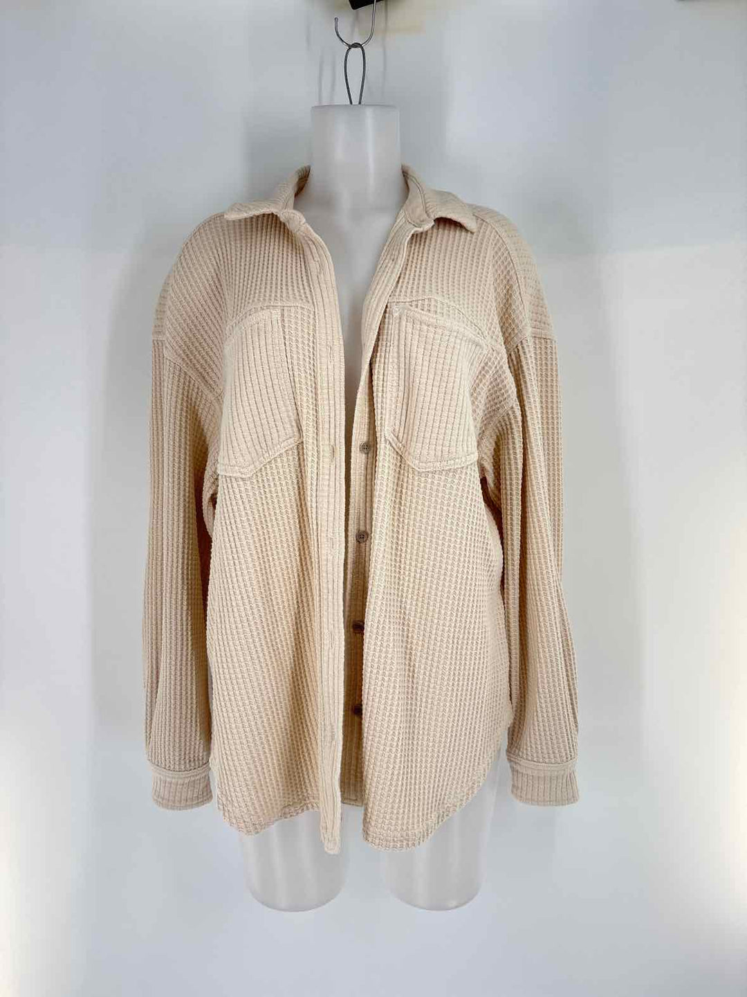 Size M AERIE Cream Sweater