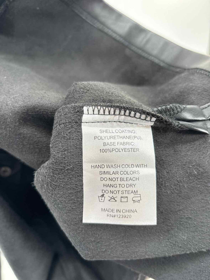 Size M EVEREVE Black Leather Shirt