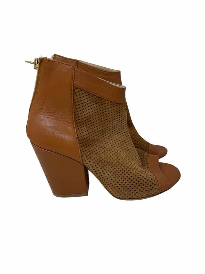 Shoe Size 37 Tan Leather Pumps