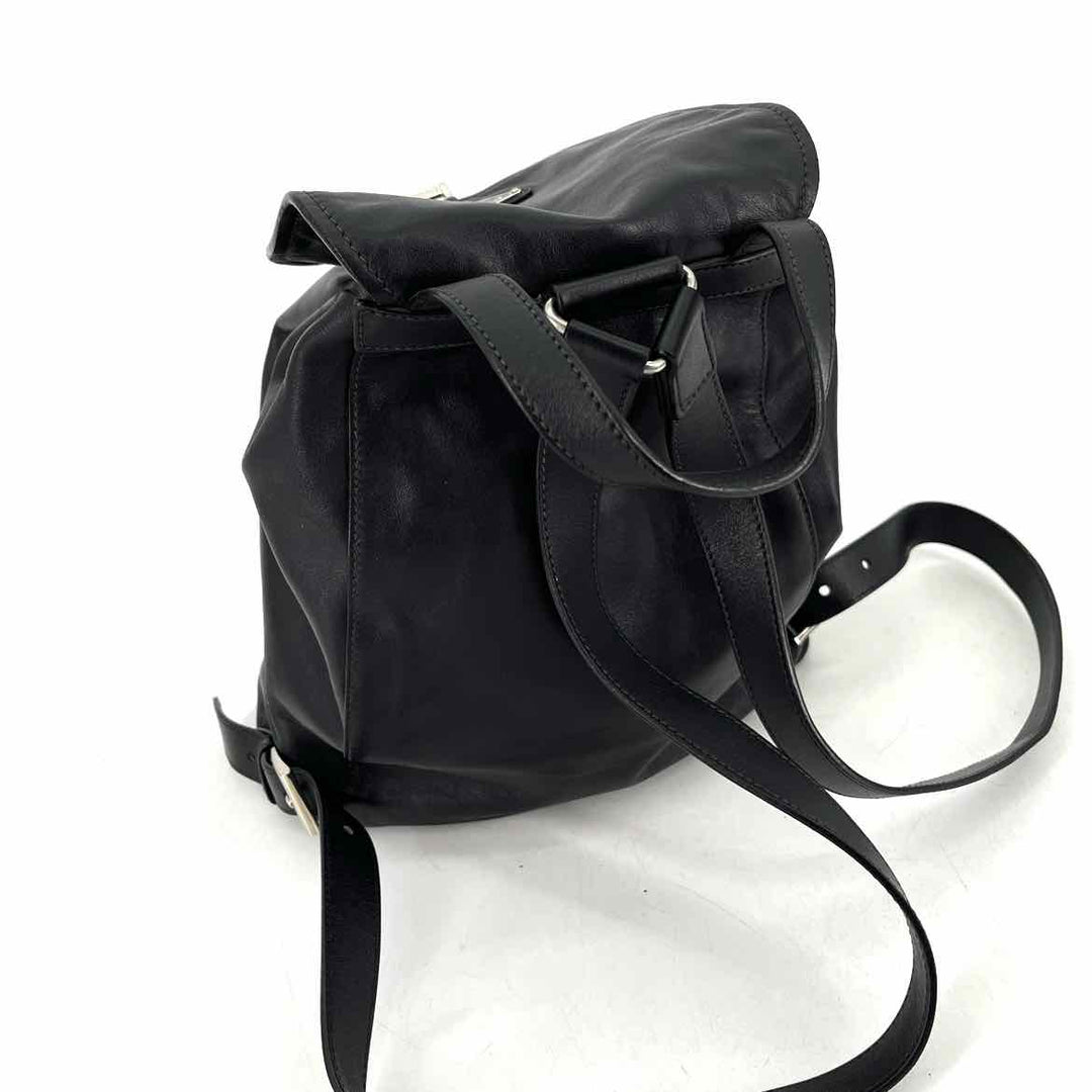 PRADA Luxury - Purse