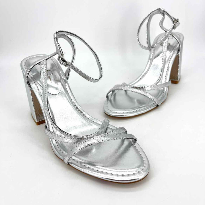 Shoe Size 10 Jessica Simpson Silver Sandals