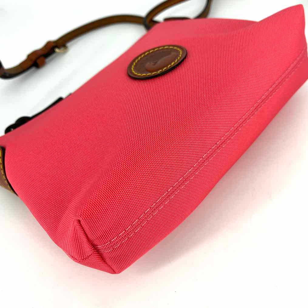 Dooney & Bourke Purse
