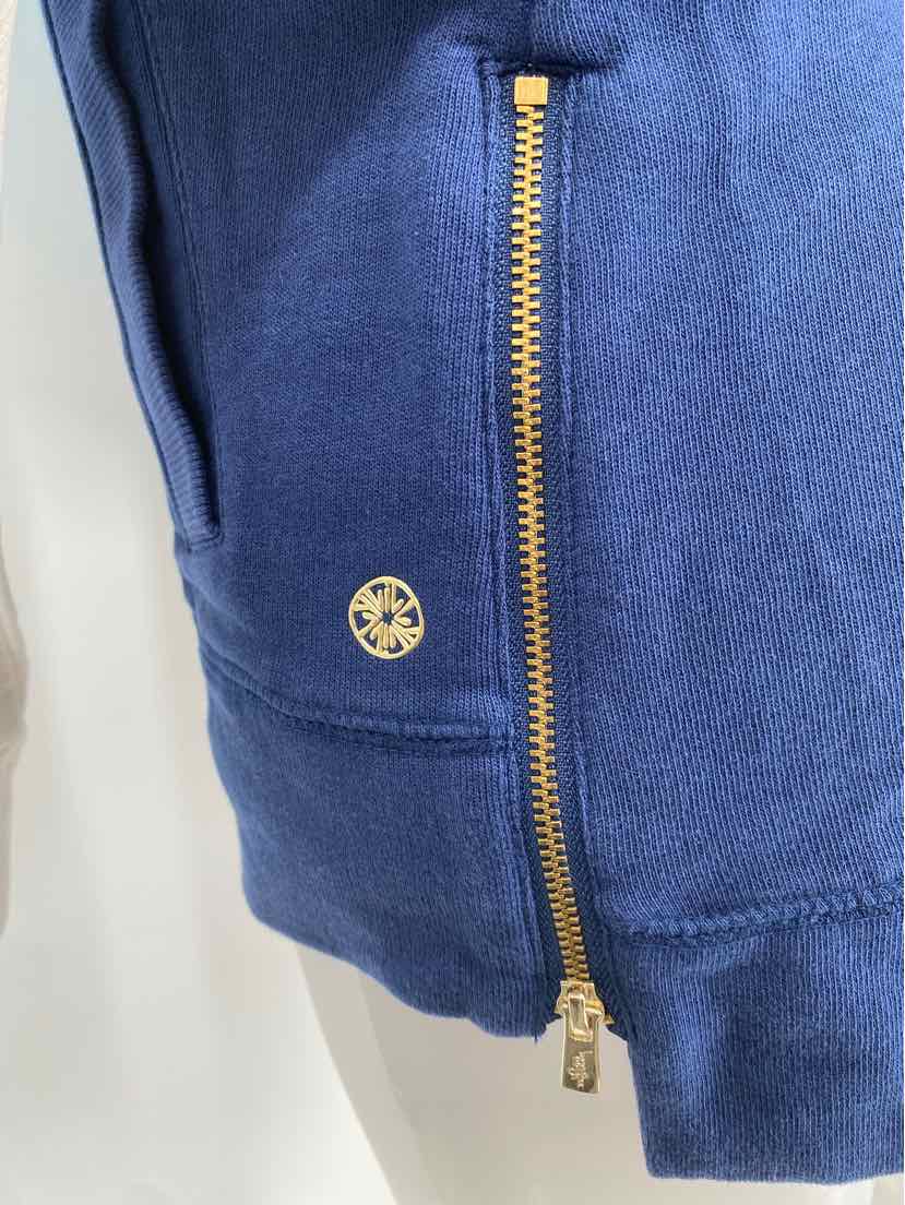 Size L Lilly Pulitzer Navy Sweater