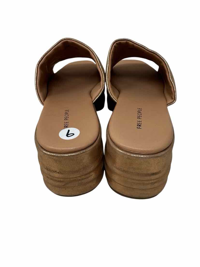 Shoe Size 9 FREE PEOPLE Rose Gold Leather Sandals