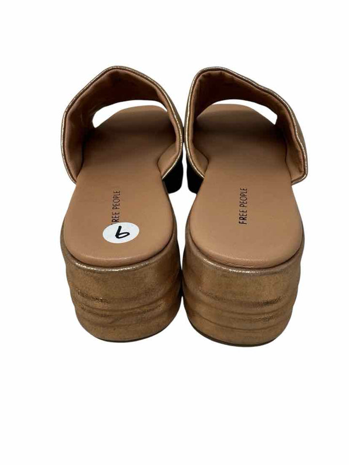 Shoe Size 9 FREE PEOPLE Rose Gold Leather Sandals