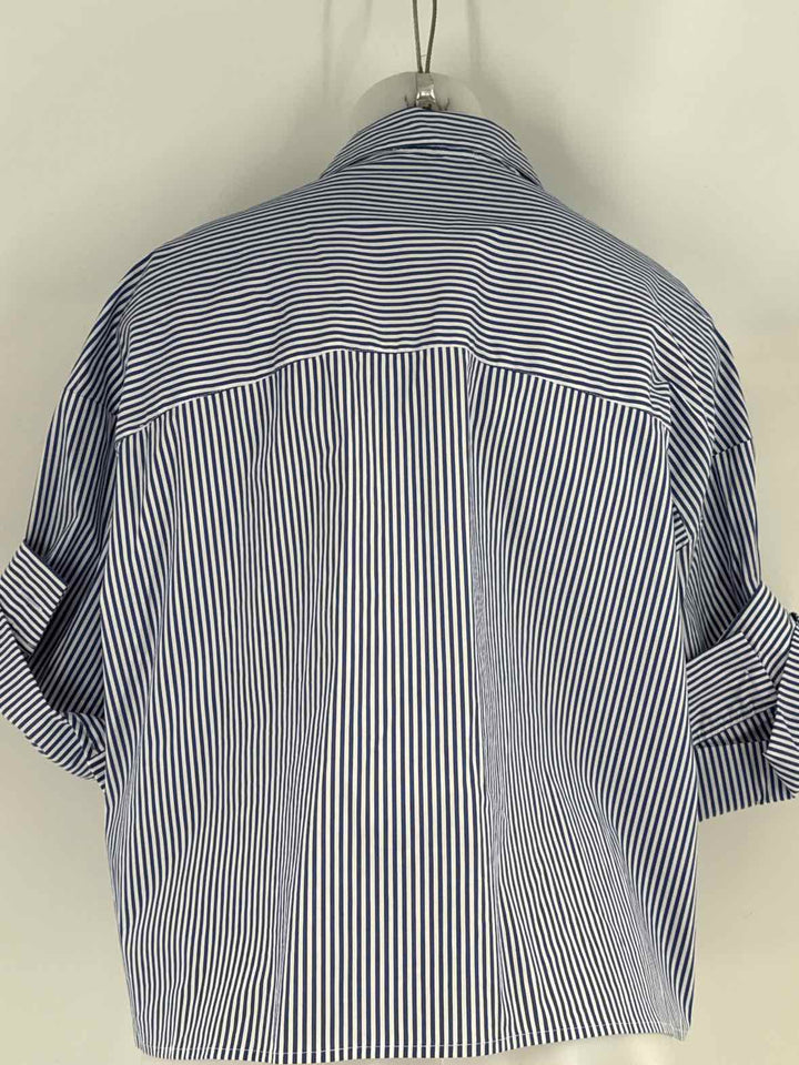 Size M Blue Shirt