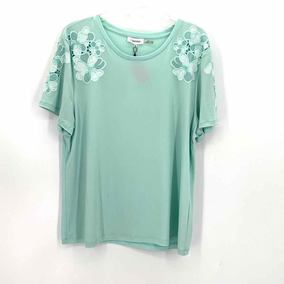 Size XL Calvin Klein MINT Shirt