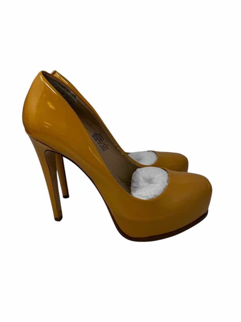Shoe Size 7.5 Nude PATENT Pumps
