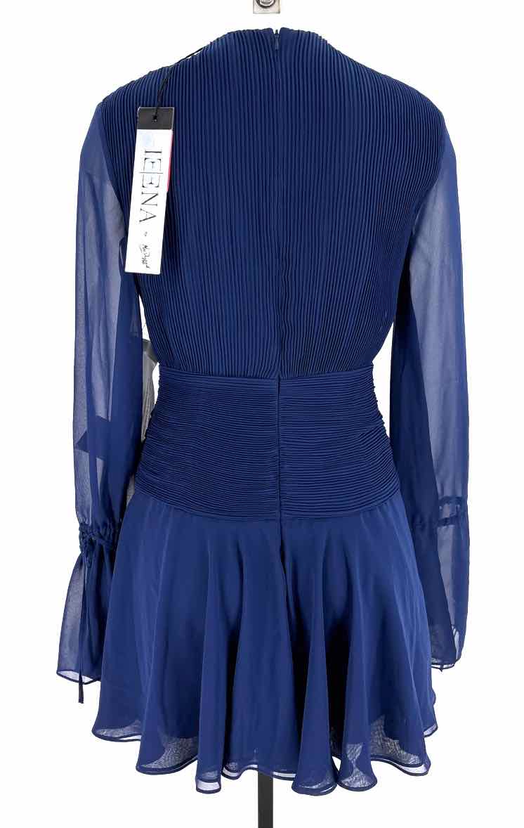 Size 4 MAC DUGGAL Navy Dress