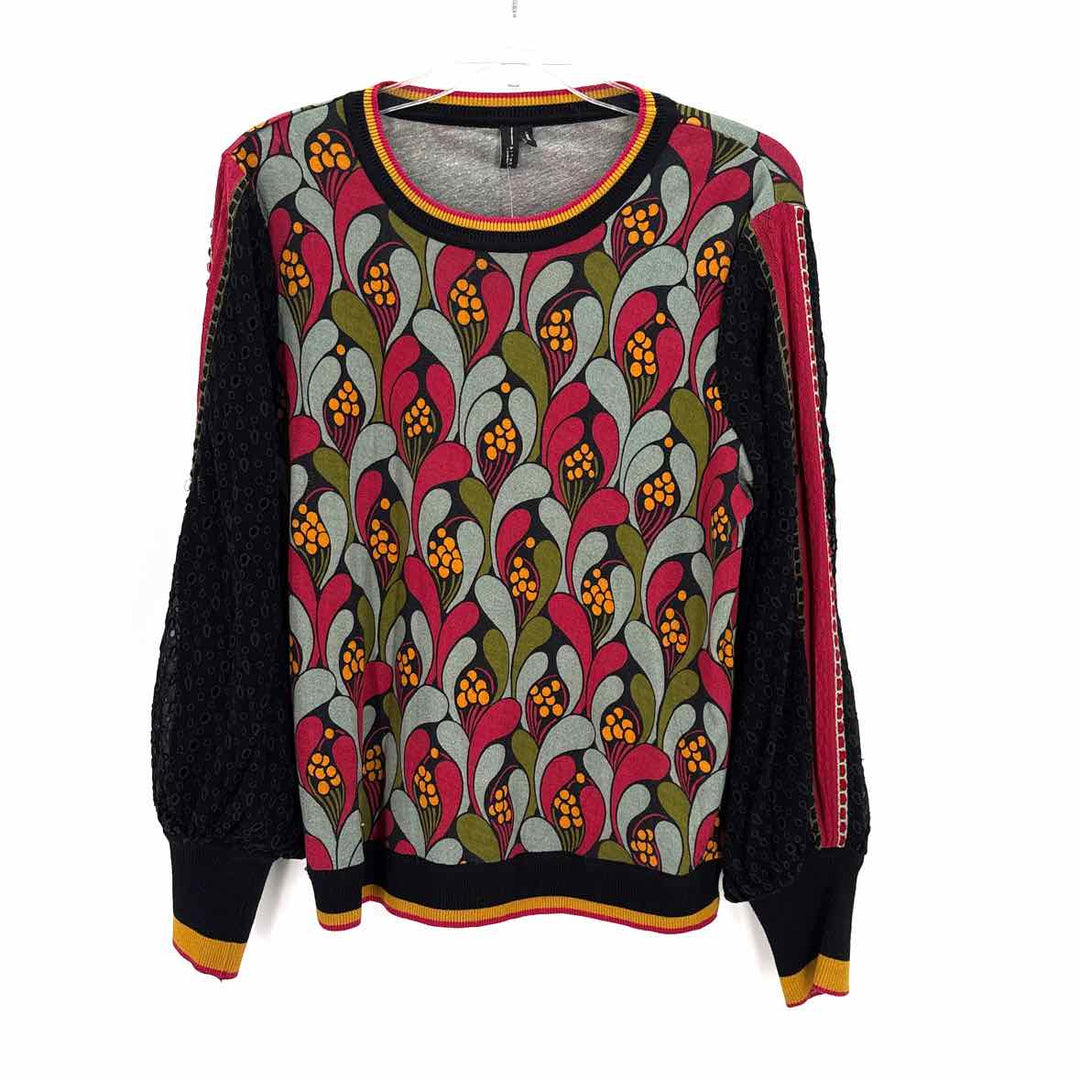 Size L BLANK LONDON Fuschia Sweater