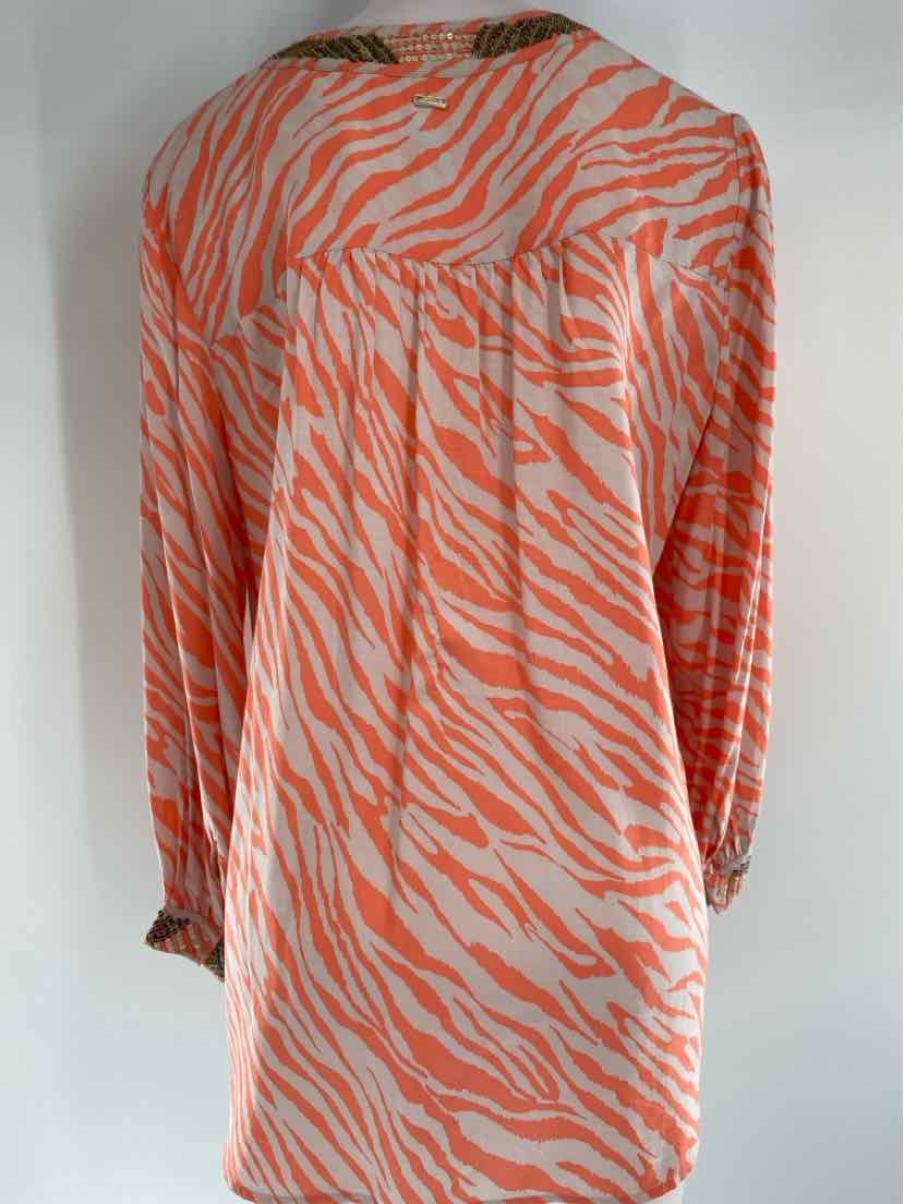 Size L Chico's Peach Shirt