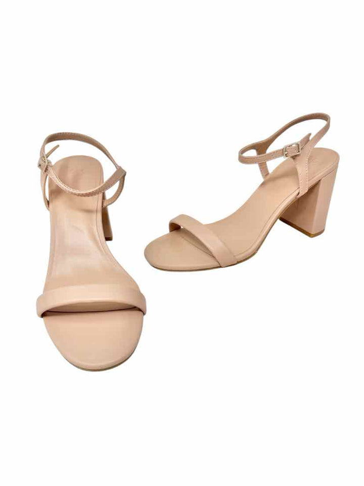 Shoe Size 8 Banana Republic Nude Sandals