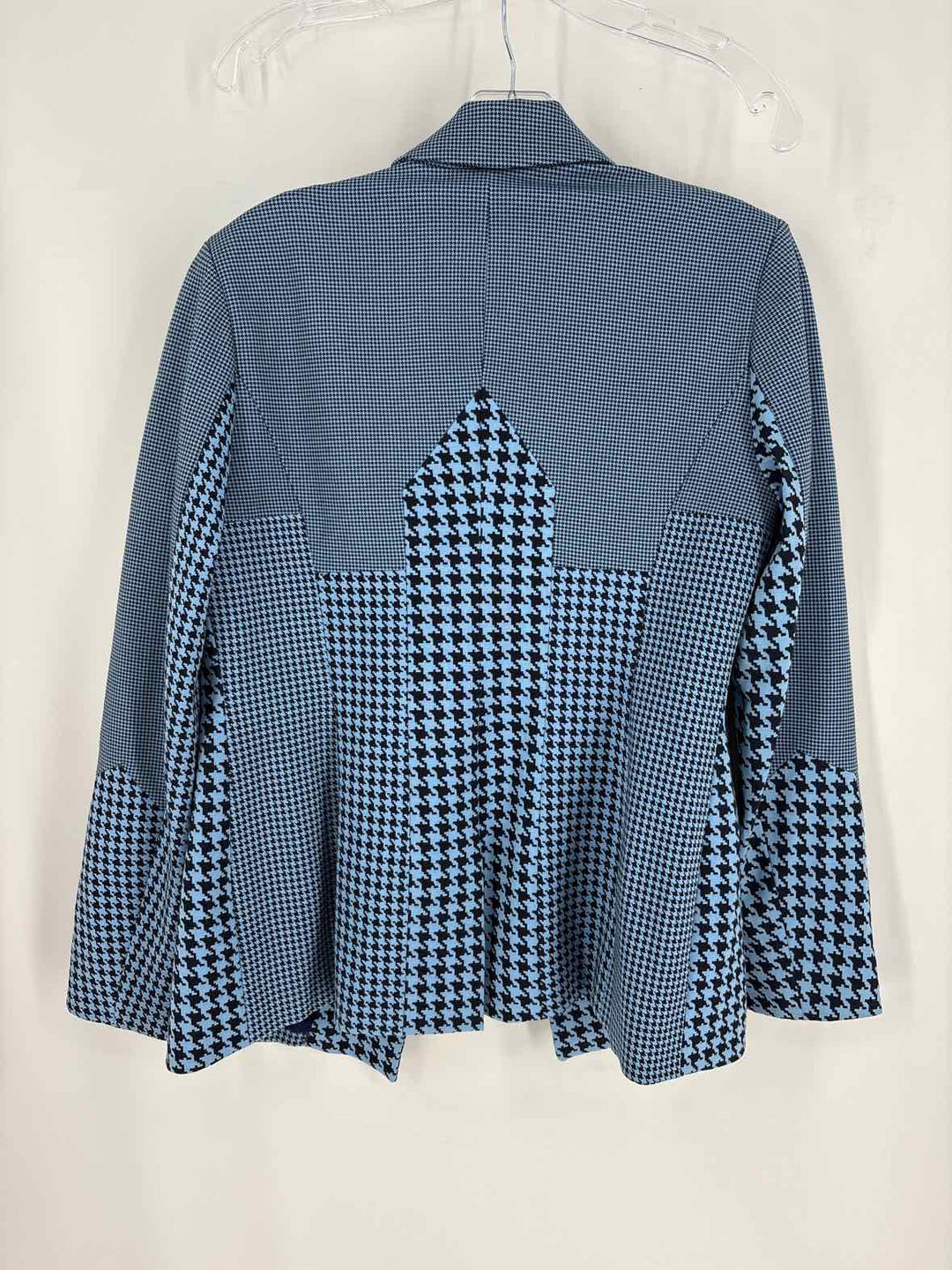 Size 6 CARLISLE Blue Print Blazer