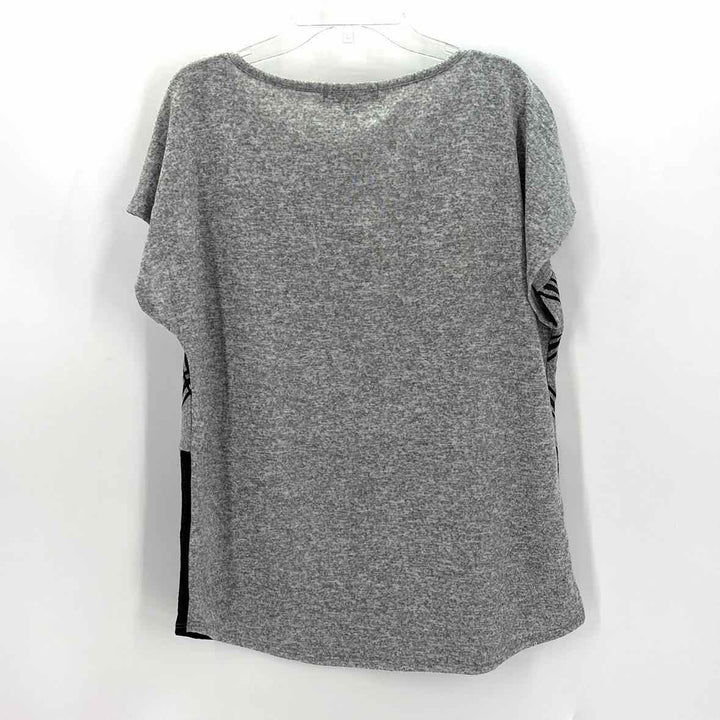 Size L Gray Shirt