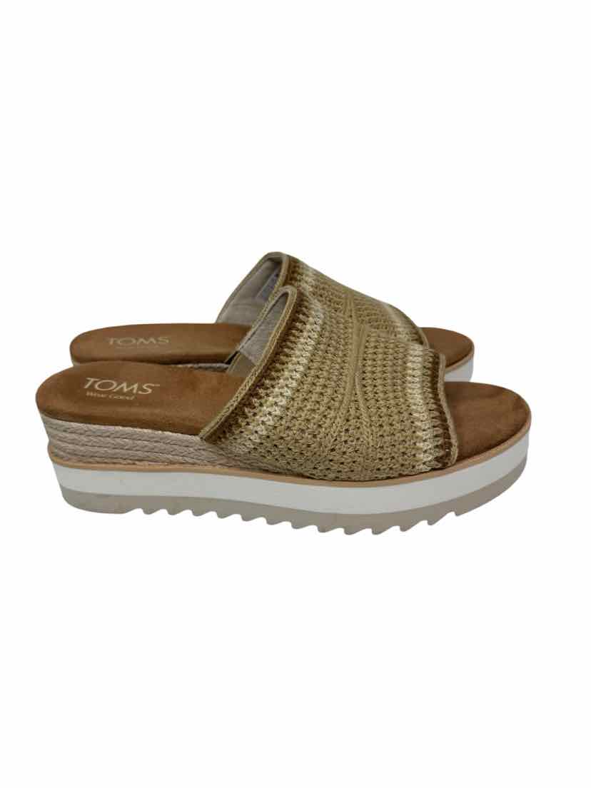 Shoe Size 8.5 Toms Tan Suede Sandals