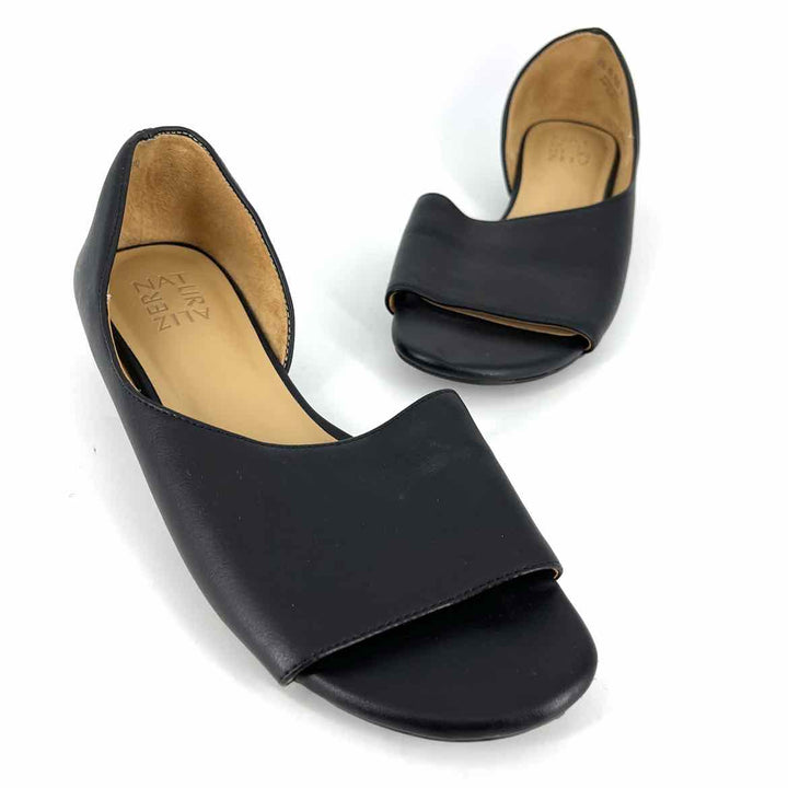 Shoe Size 8.5 Naturalizer Black Faux Leather Wedge