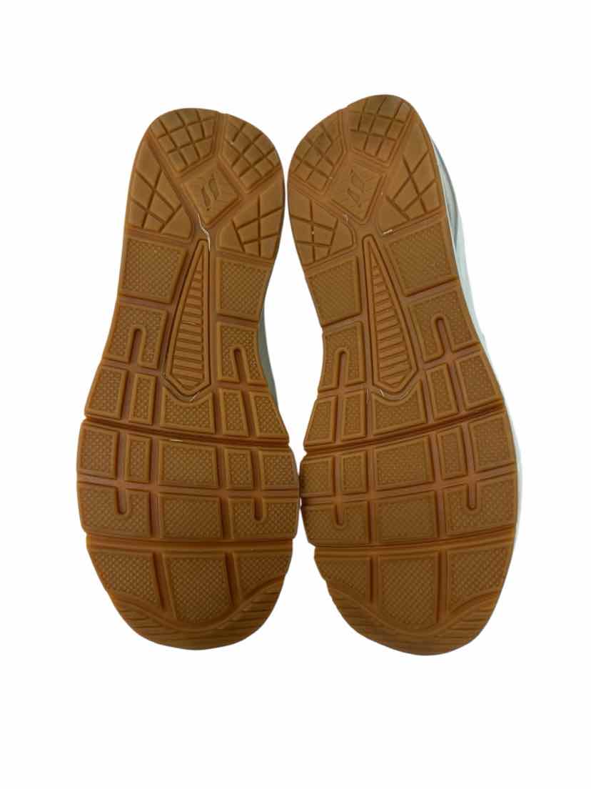 Shoe Size 8 Cream Sneakers