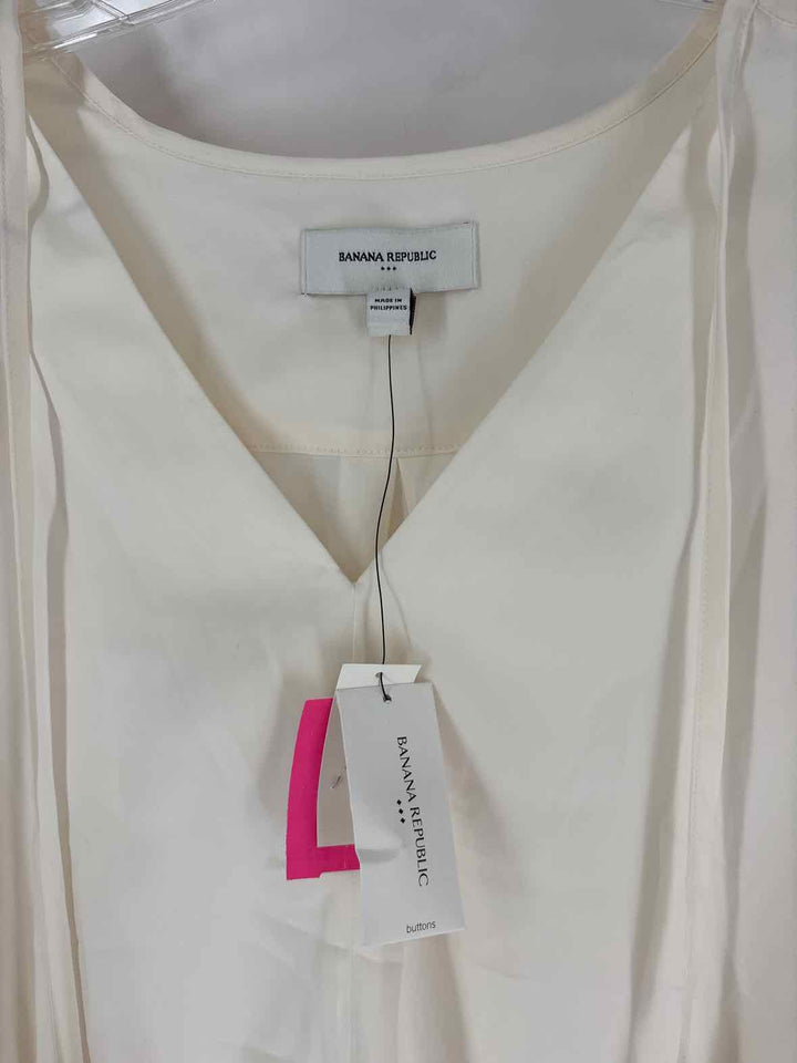 Size L Banana Republic Cream Shirt