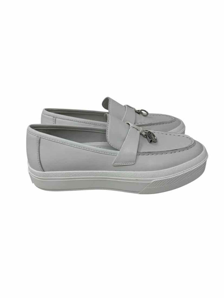 Shoe Size 8 j slides White Loafers