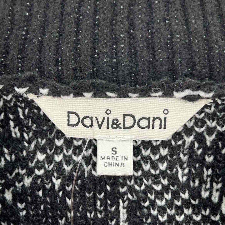 Size S DAVI & DANI Black Sweater