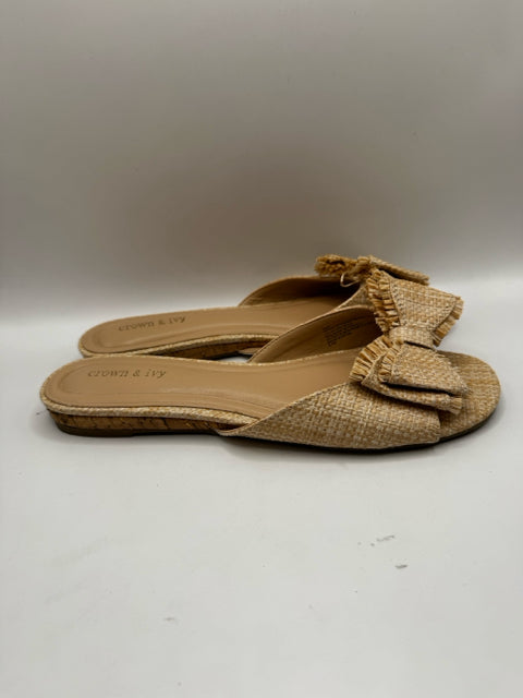 Shoe Size 8.5 CROWN & IVY Tan Sandals
