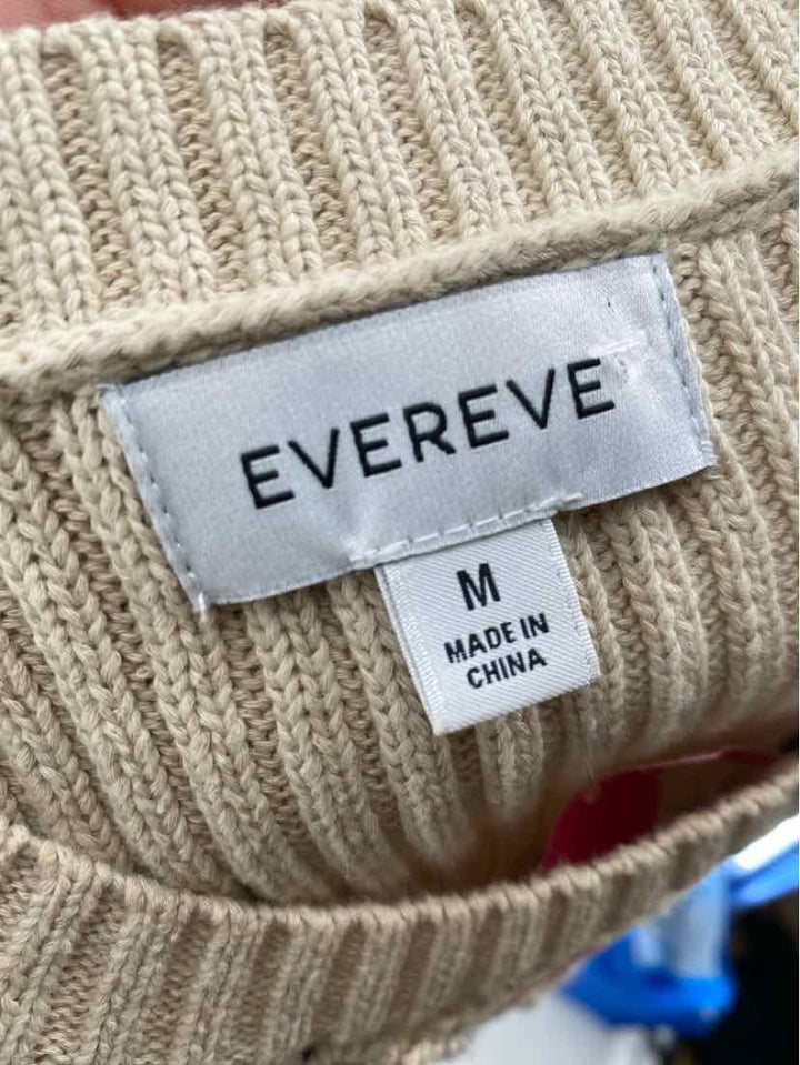 Size M EVEREVE Cream Sweater