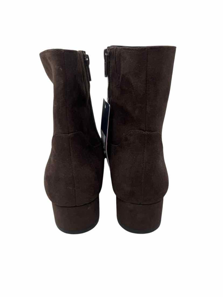 Shoe Size 9.5 UNIVERSAL STANDARD Brown Boots
