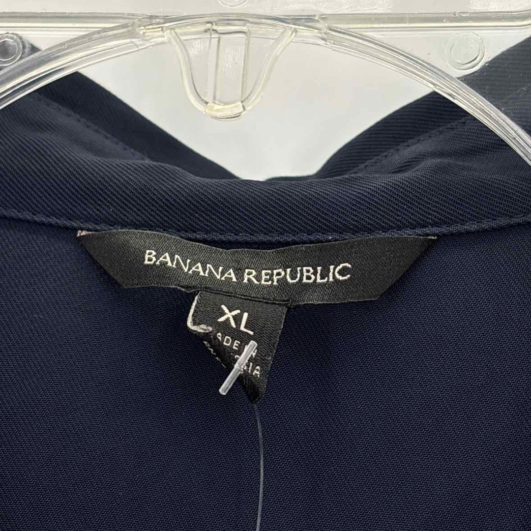 Size XL Banana Republic Navy Shirt