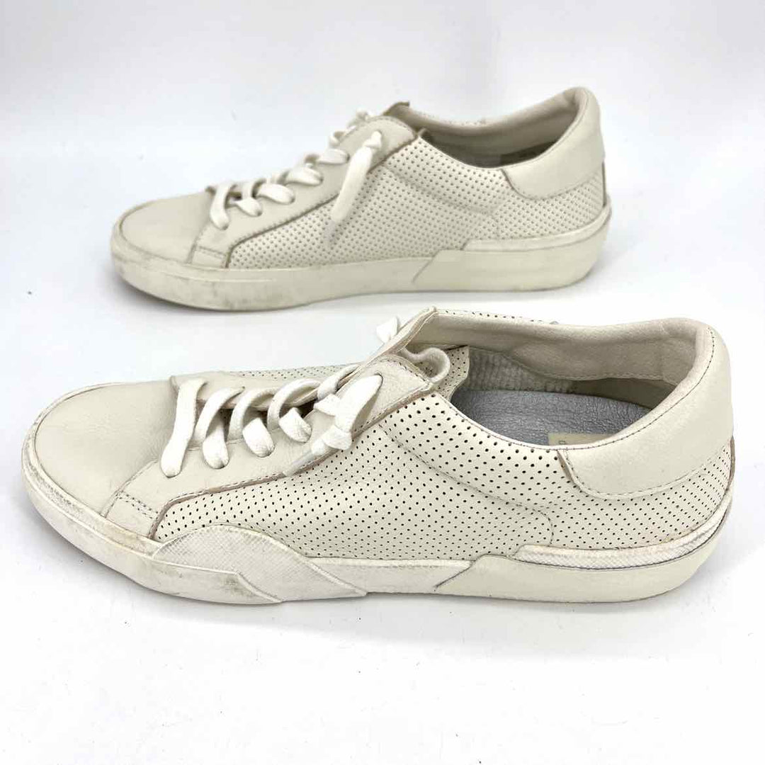 Shoe Size 7.5 Dolce Vita White Leather Sneakers