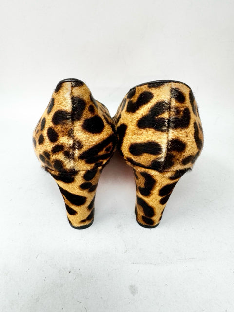 Shoe Size 42 CHRISTIAN LOUBOUTIN Tan Luxury - Pumps