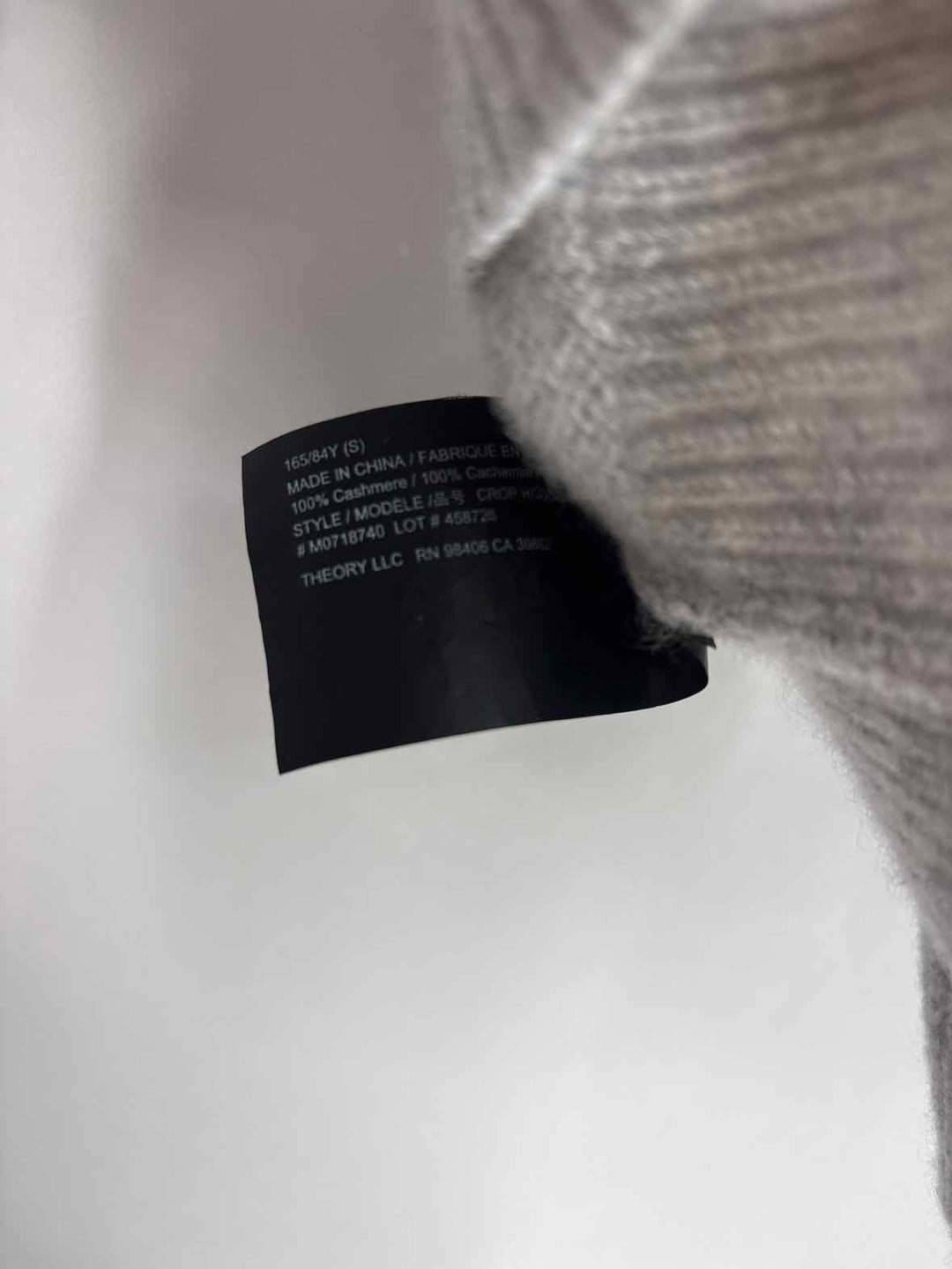 Size S THEORY Gray Sweater
