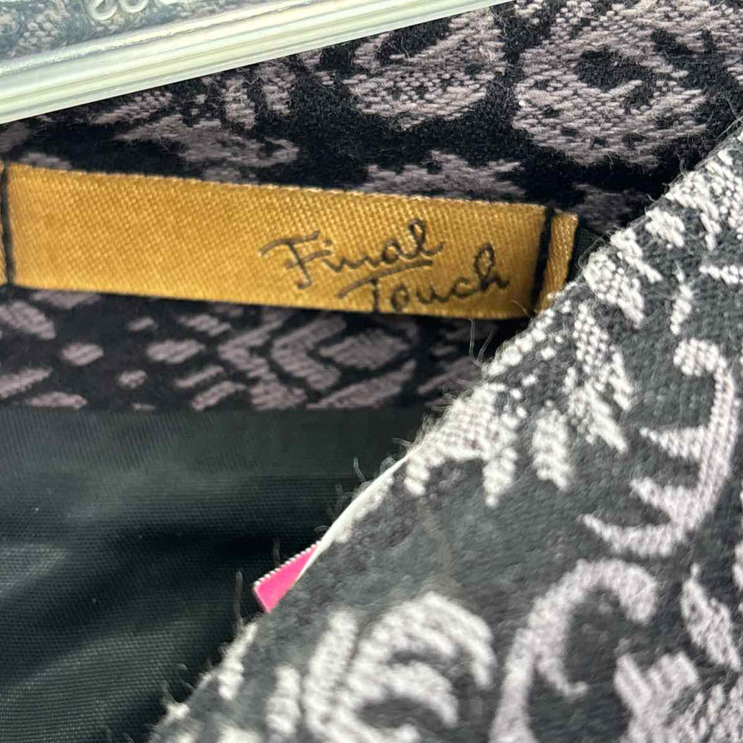 Size S Black Print Skirt