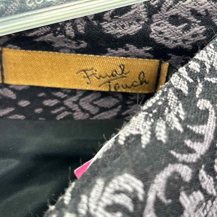 Size S Black Print Skirt