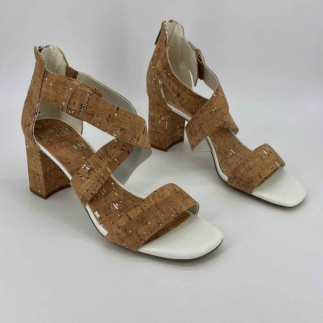 Shoe Size 10 DONALD PLINER Sandals