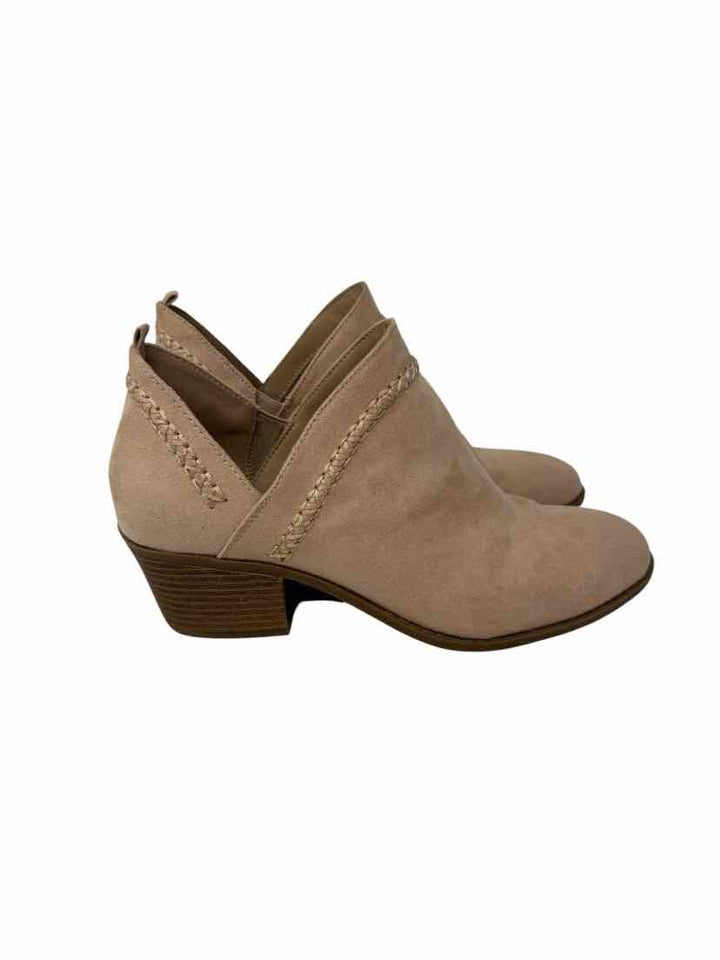 Shoe Size 9 FERGALIOUS Tan Boots