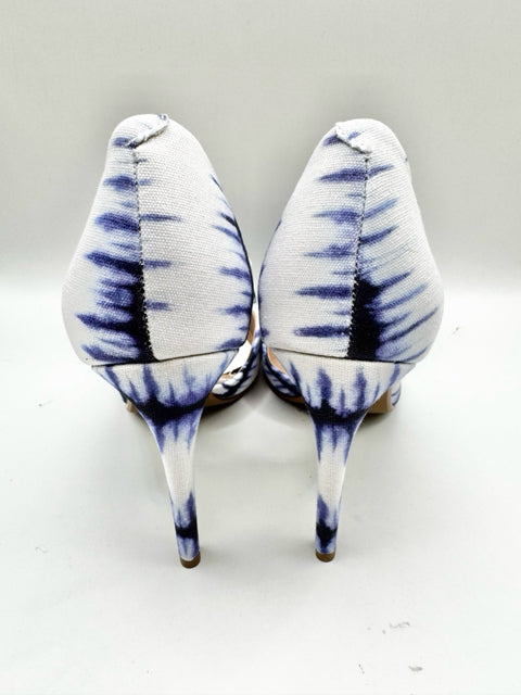 Shoe Size 7.5 BETSEY JOHNSON Blue Print Pumps
