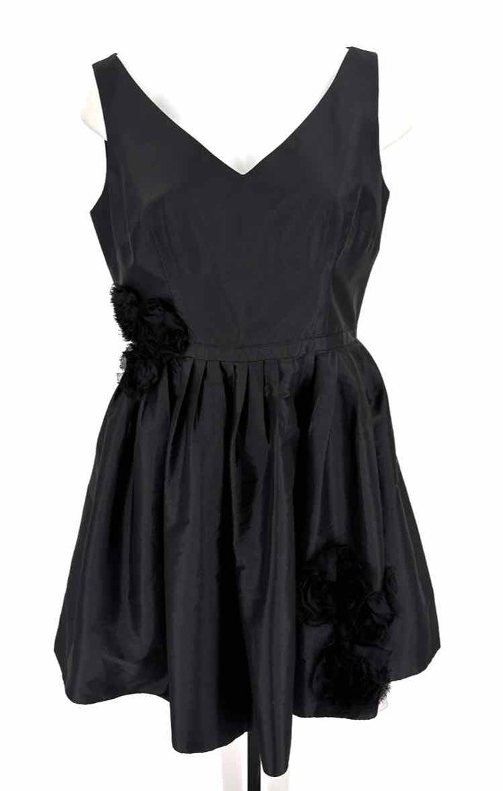 Size L ALEXIA ADMOR Black Dress