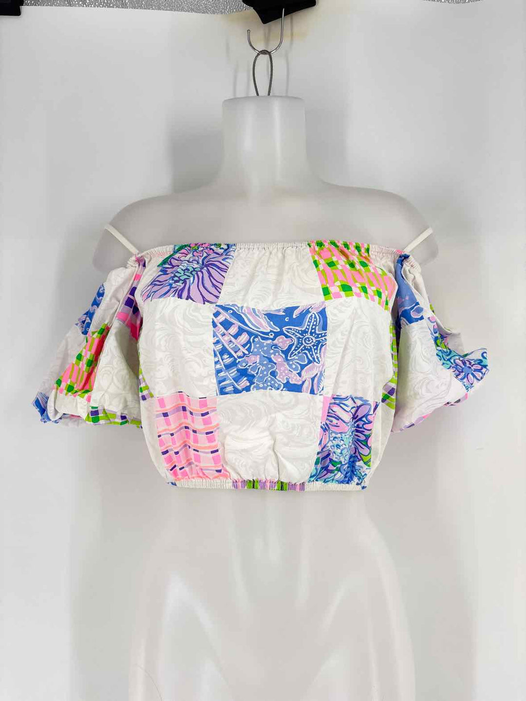 Size XS Lilly Pulitzer Multi-Color Shirt