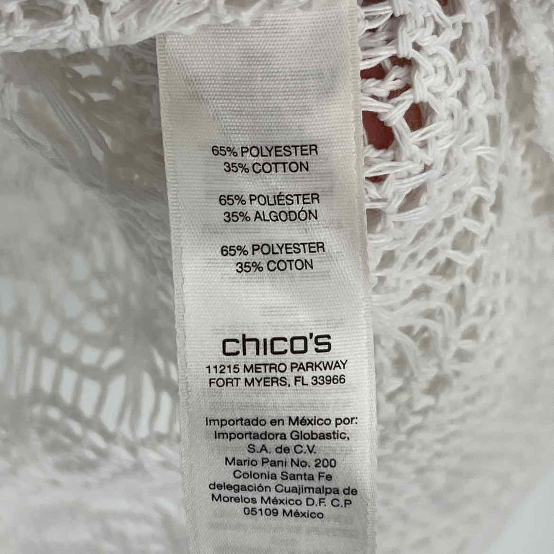 Size M Chico's White Knit Shirt