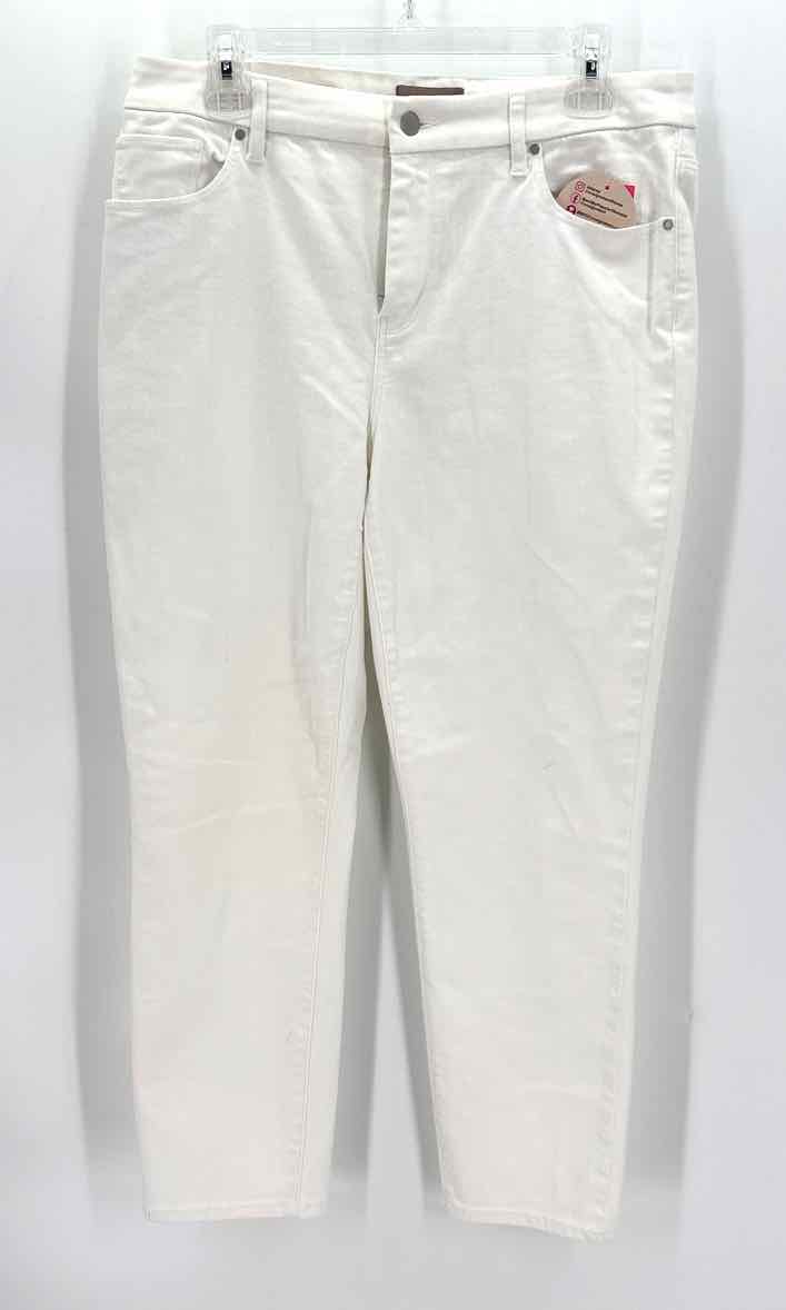 Size M/L Chico's White Denim Jeans