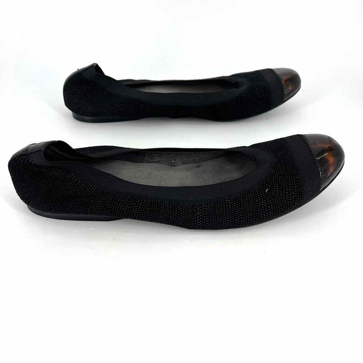 Shoe Size 10 Stuart Weitzman Black Flats